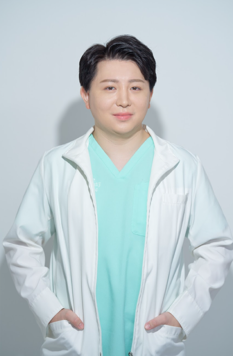 Leap beauty clinic 統括院長 土門駿也